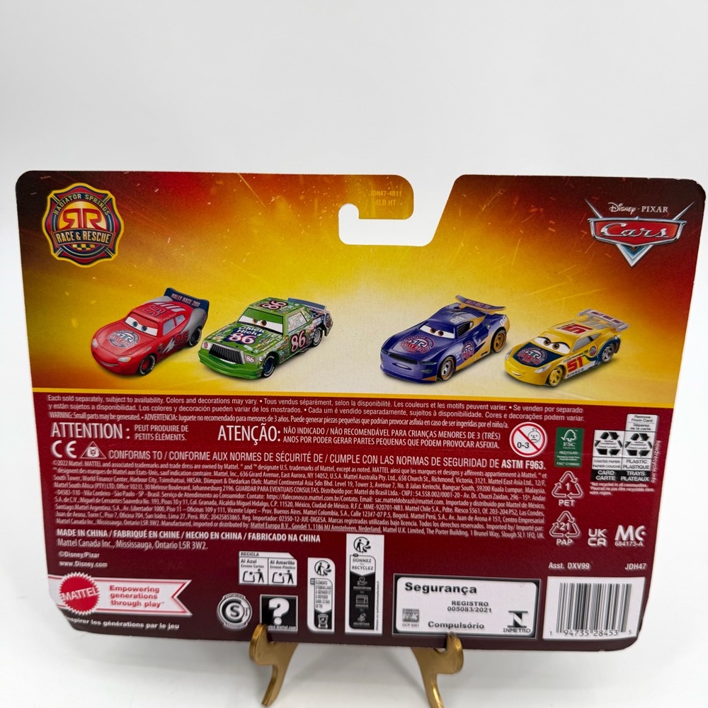 Disney Pixar Cars Race & Rescue 2 Pk Lightning McQueen Chick Hicks Die Cast New - Picture 2 of 9